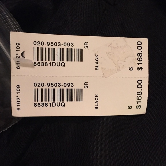 Harold’s Silk Strapless Black White Silk Flare includes detachable strap - Picture 3 of 10